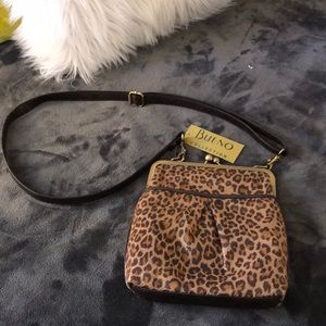 Classic Cross body purse